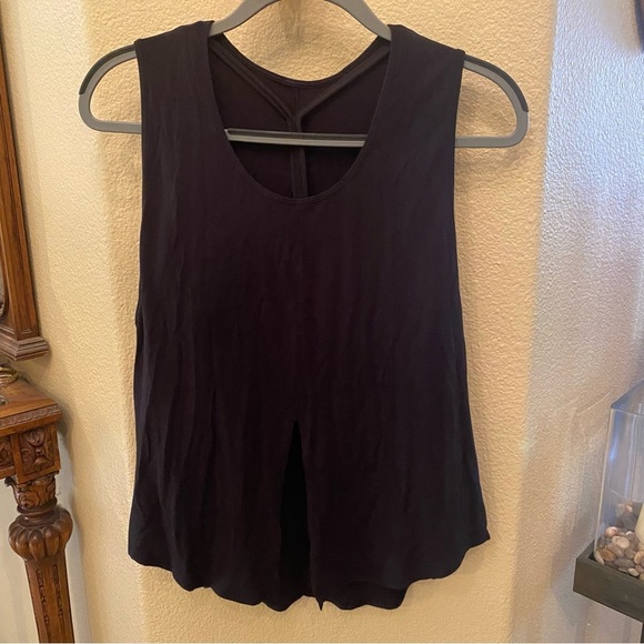 LULULEMON Women Black Flow Y 2-in-1 Yoga Tank Top Light Support A-C Cups Size 8 - Picture 3 of 7